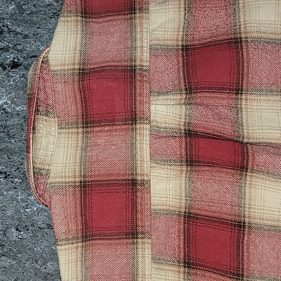Field and Stream. Thick cotton flannel.  Men's size XL. Like-new - Picture 16 of 16